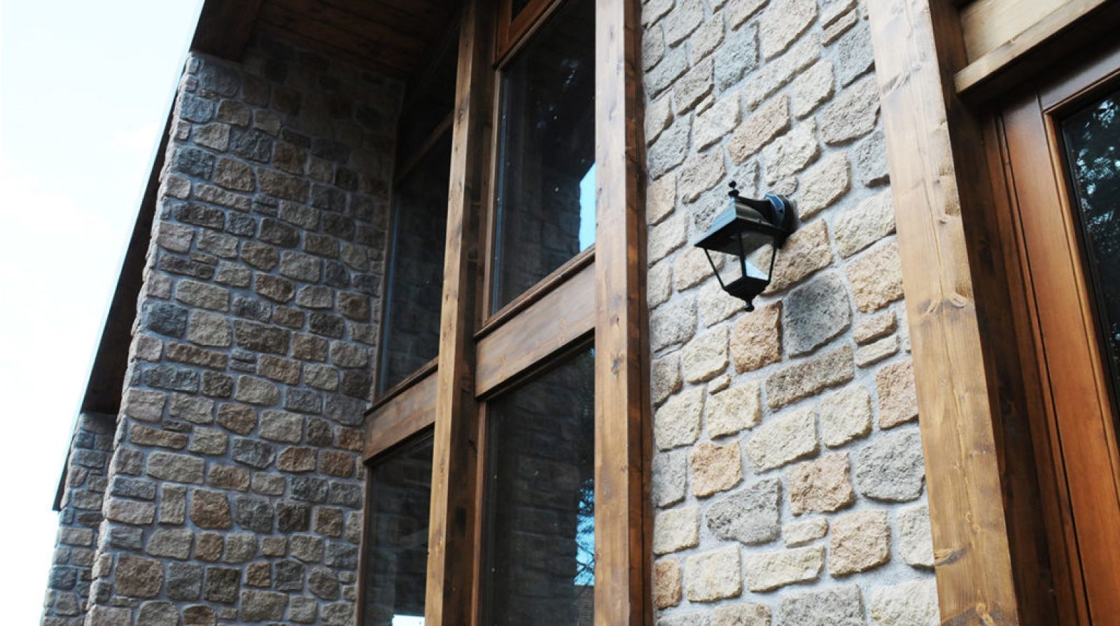 Rivestimento in pietra per esterni - Menna Camillo Atessa